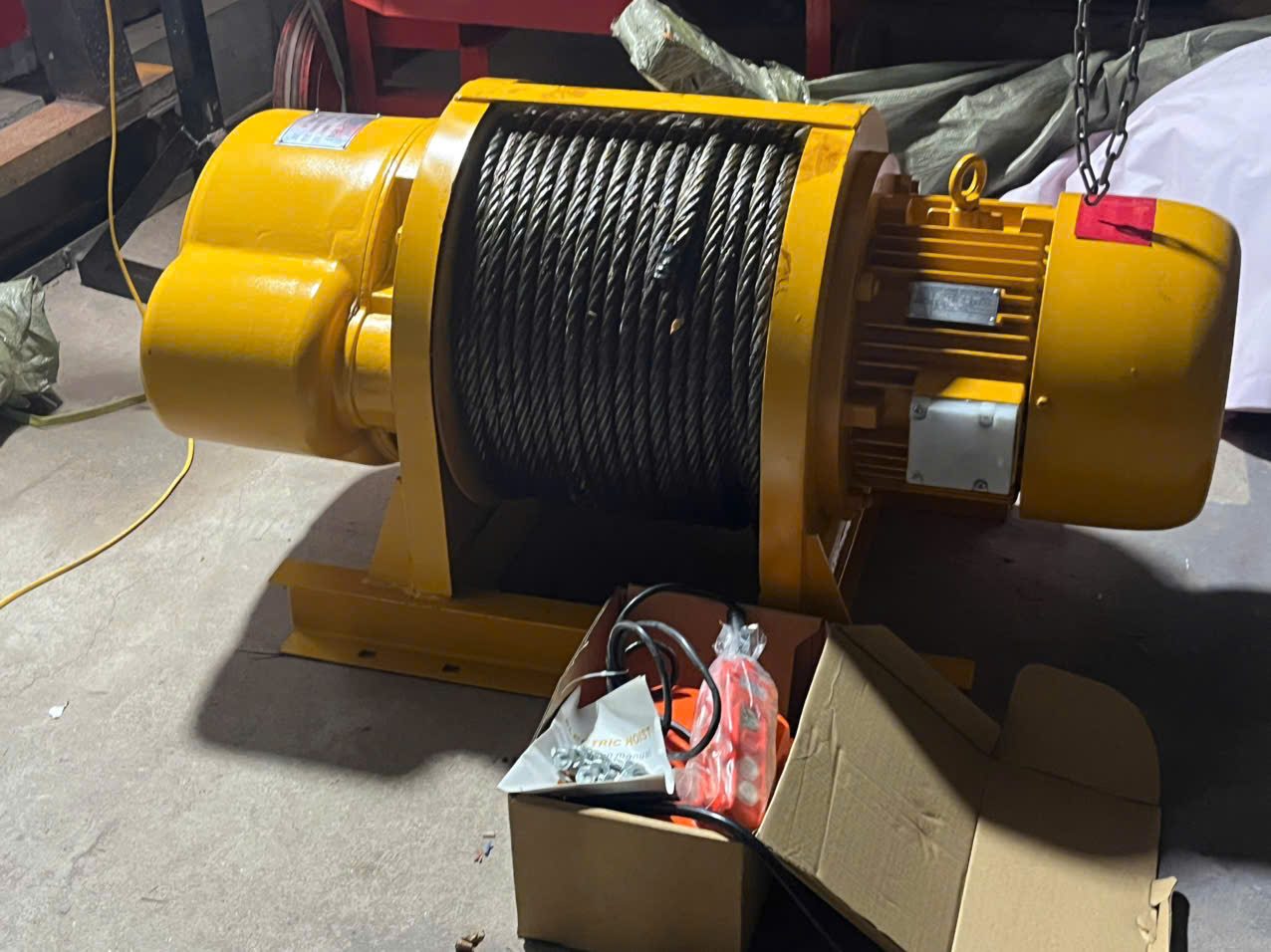 Tời kéo mặt đất 3 tấn JM3